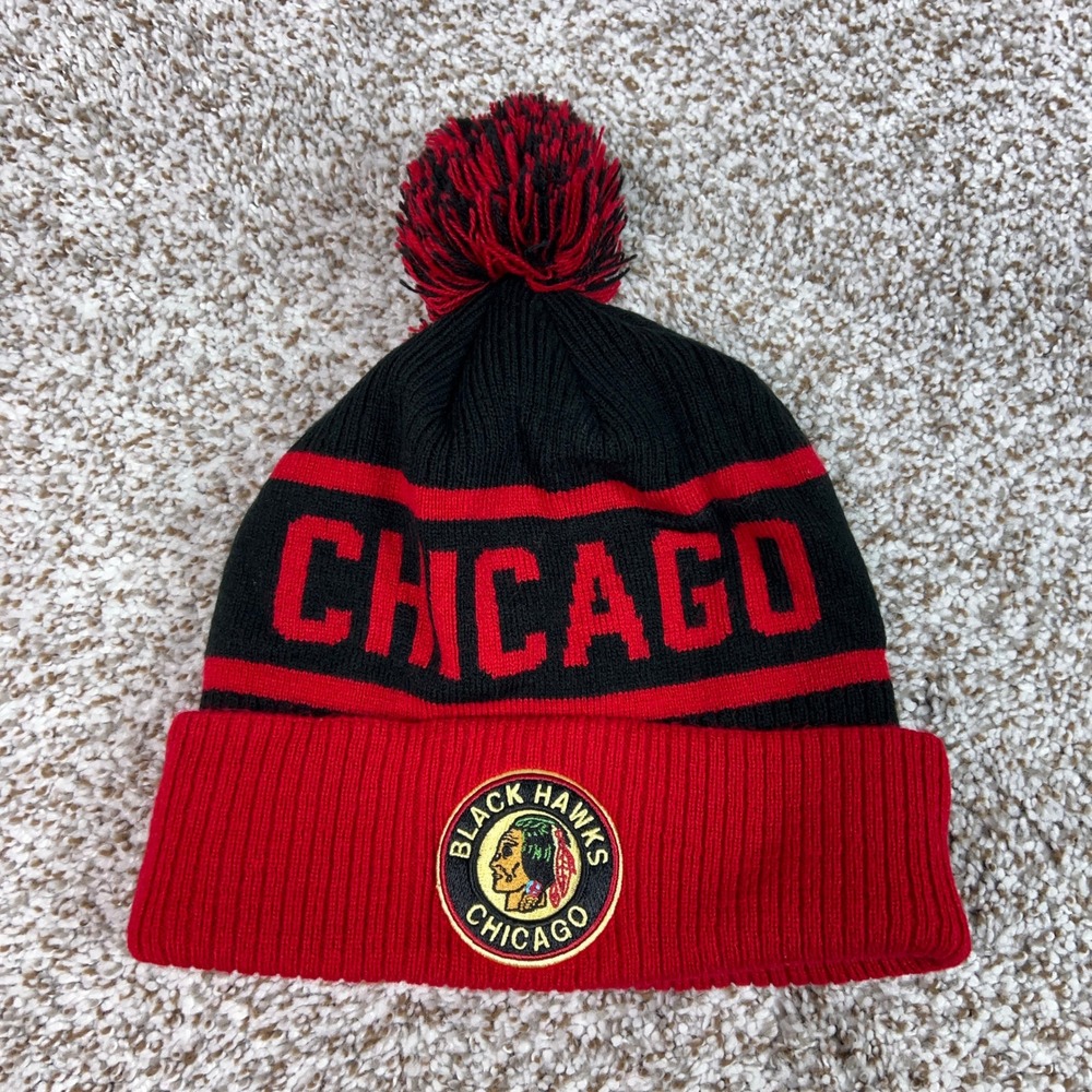 Chicago Blackhawks Hat Mens One Size Red Hockey NHL Pom Beanie Knit Cap Fanatics